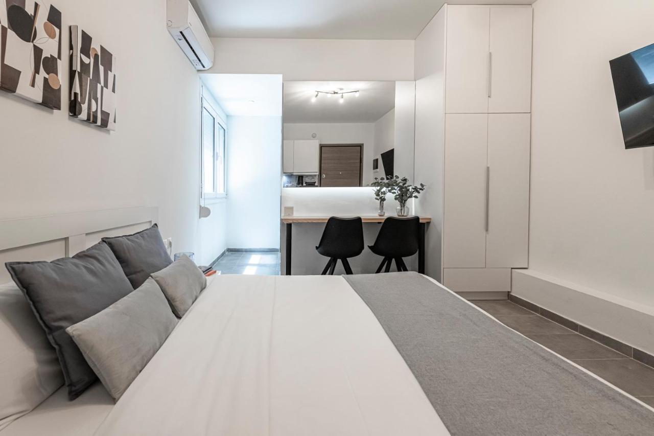 Phaedrus Living: City Center Executive Flat Stadiou Atene Esterno foto