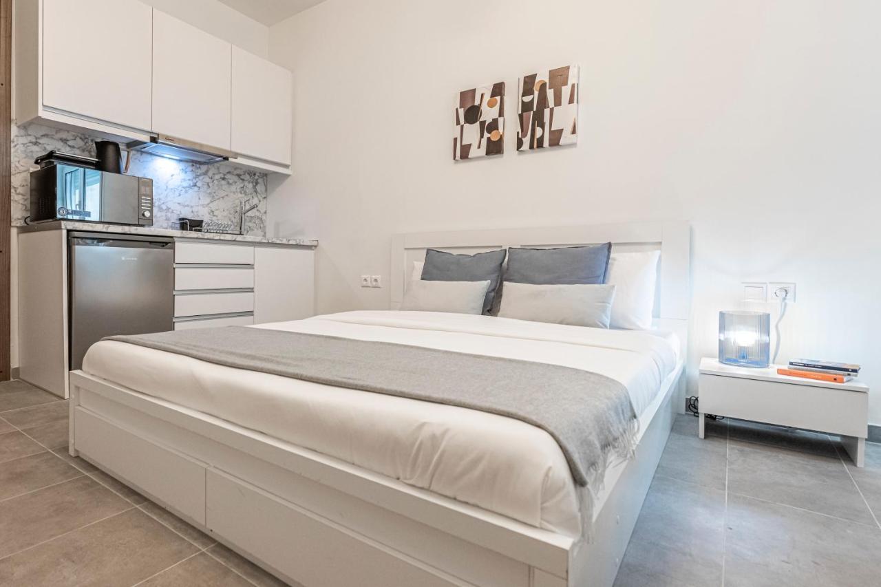 Phaedrus Living: City Center Executive Flat Stadiou Atene Esterno foto