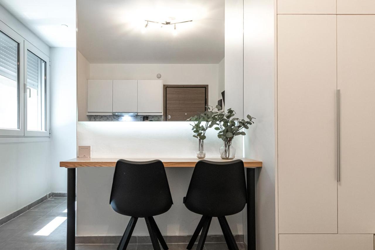 Phaedrus Living: City Center Executive Flat Stadiou Atene Esterno foto