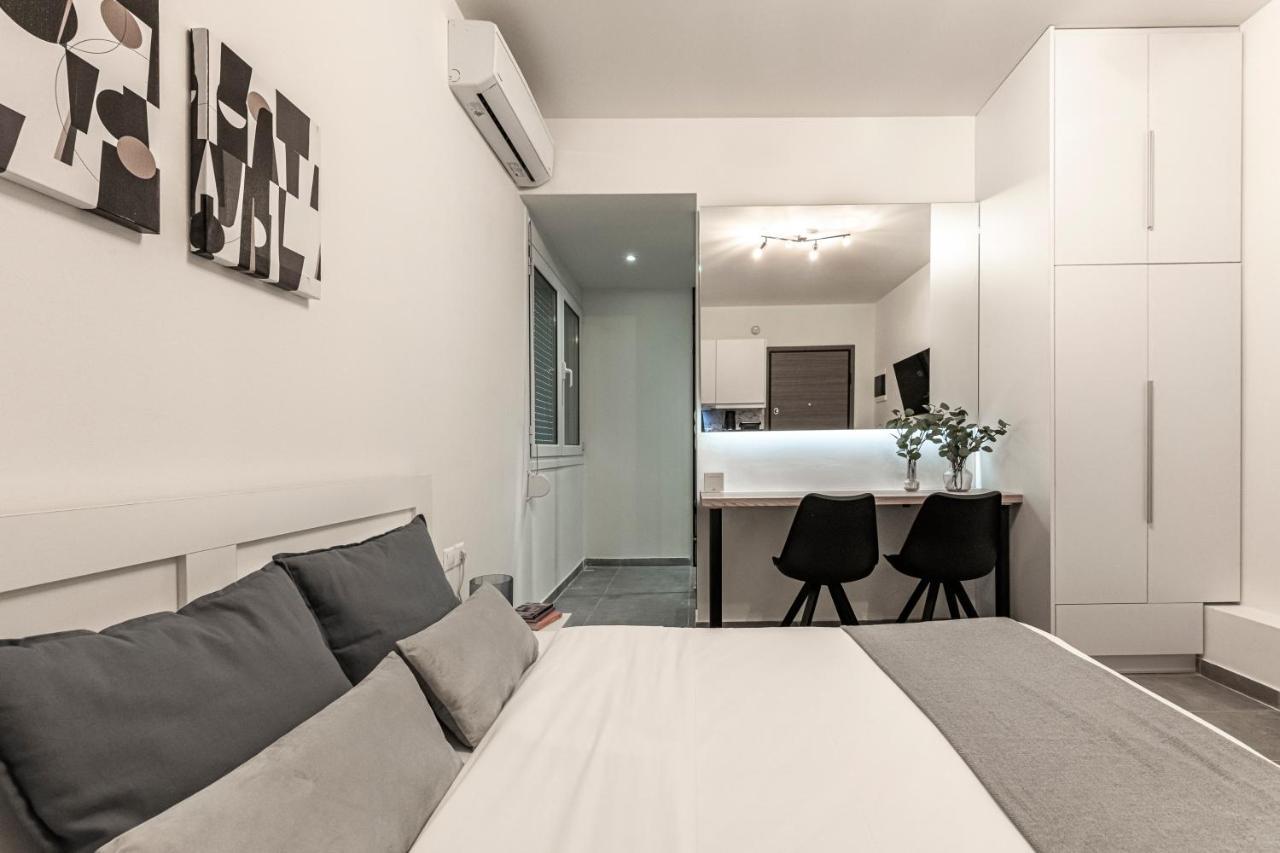 Phaedrus Living: City Center Executive Flat Stadiou Atene Esterno foto